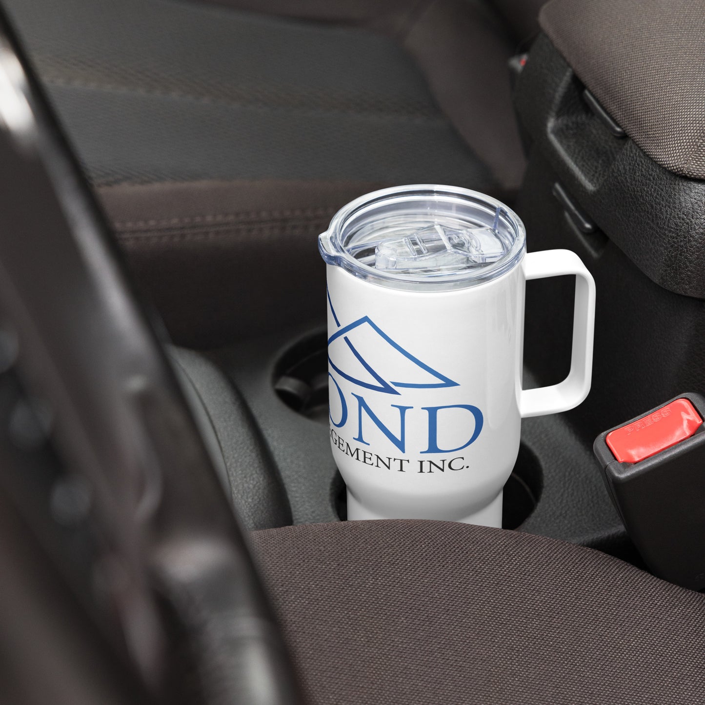 Tribond travel mug with a handle